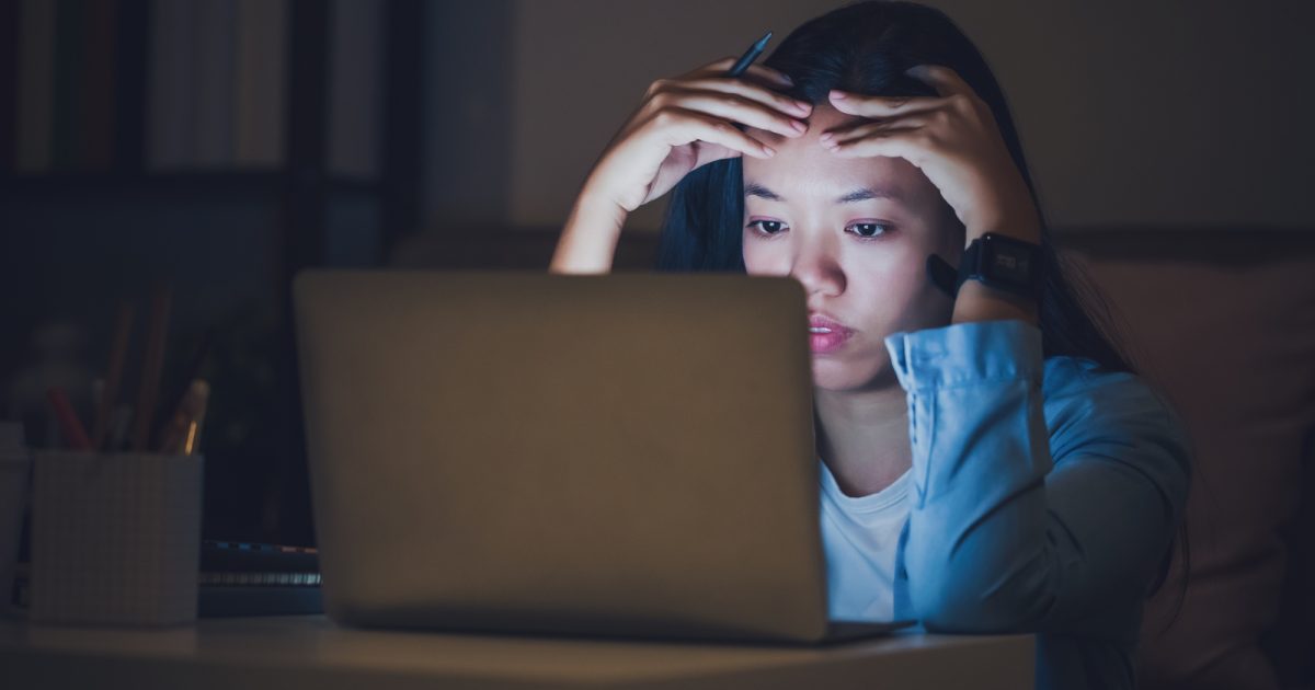 6 Signs of Burnout As A Student (+ What to Do)