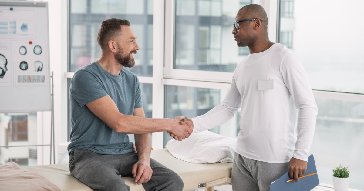 Physical Therapy Aide Career Path: 5 Things To Know First